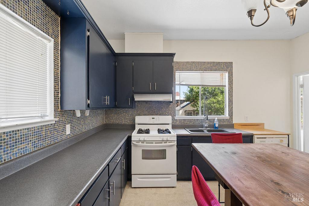1110-1112 Marin Street Vallejo CA 94590