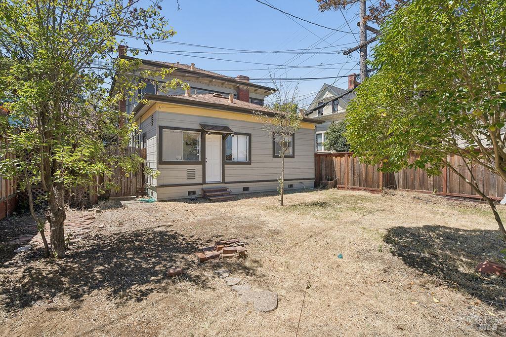 1110-1112 Marin Street Vallejo CA 94590