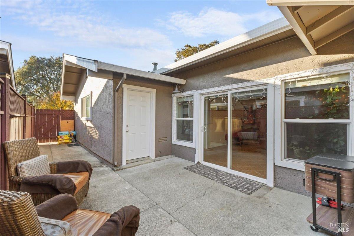 2239 Redwood Road Napa CA 94558