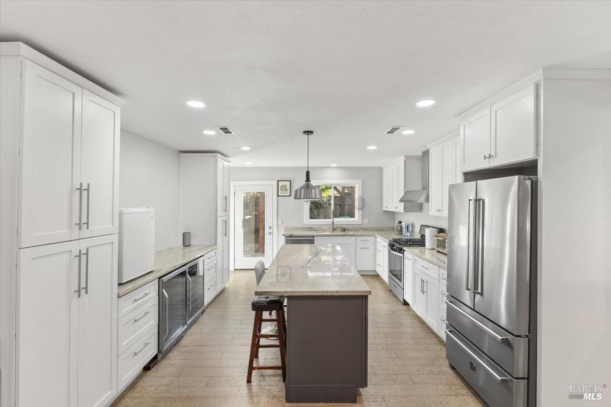 2239 Redwood Road Napa CA 94558