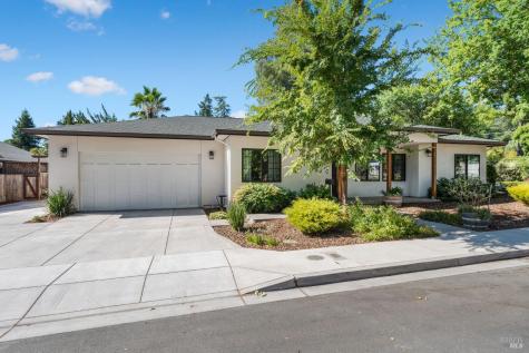655 Dora Avenue Ukiah CA 95482