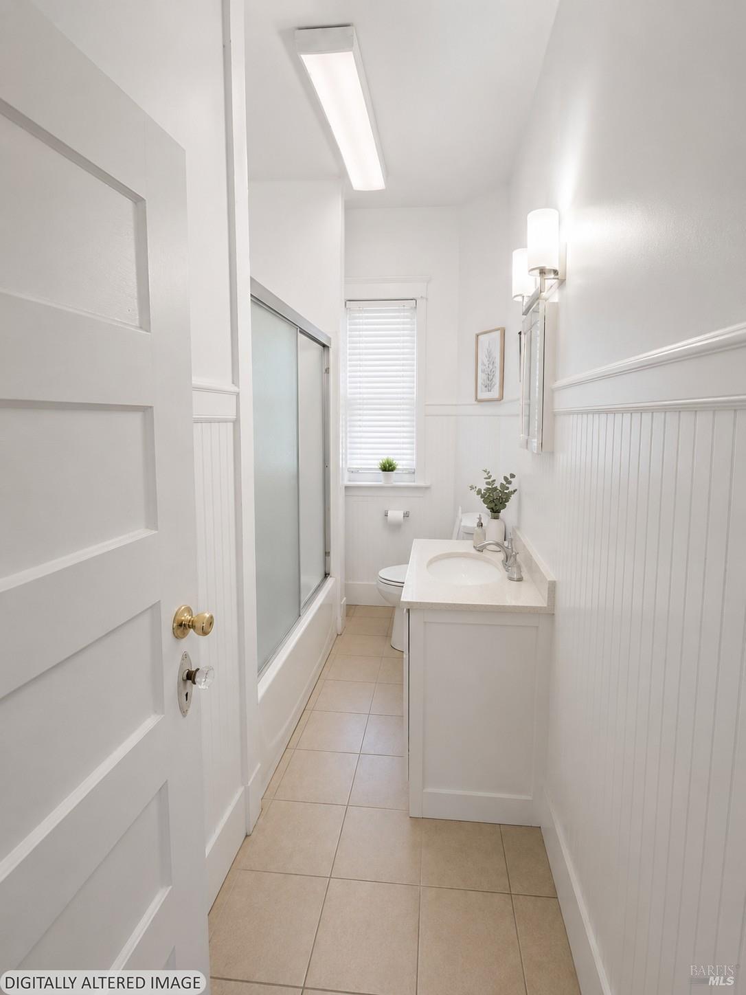 3869-3871 M L King Jr Way Oakland CA 94609