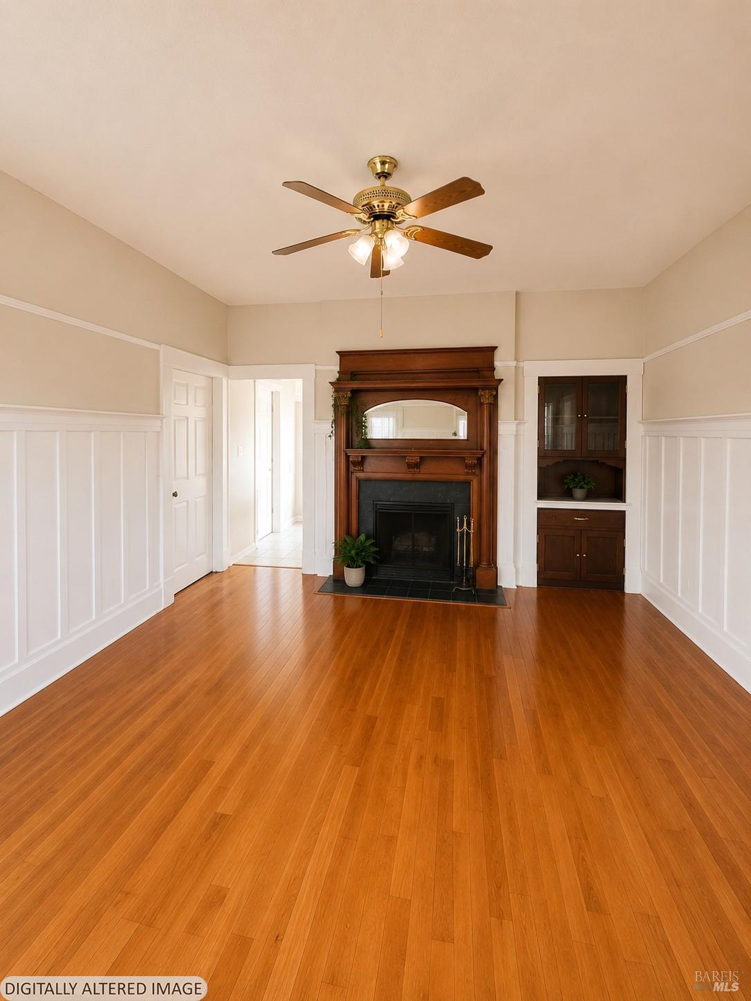 3869-3871 M L King Jr Way Oakland CA 94609