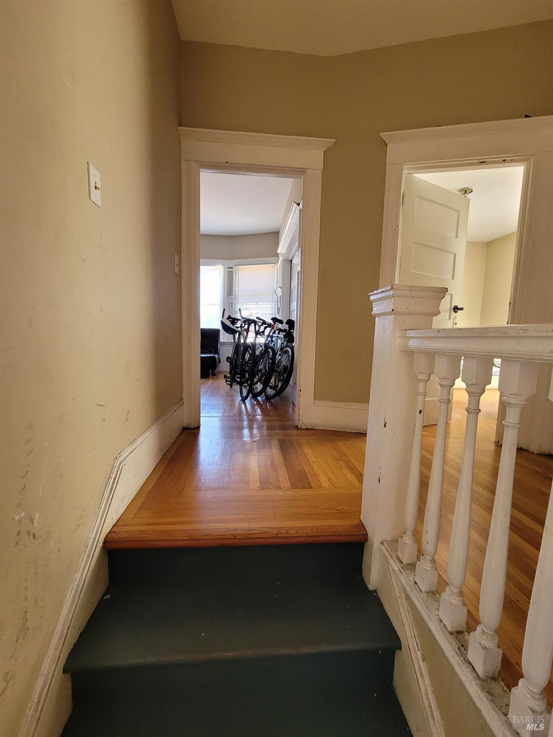 3869-3871 M L King Jr Way Oakland CA 94609