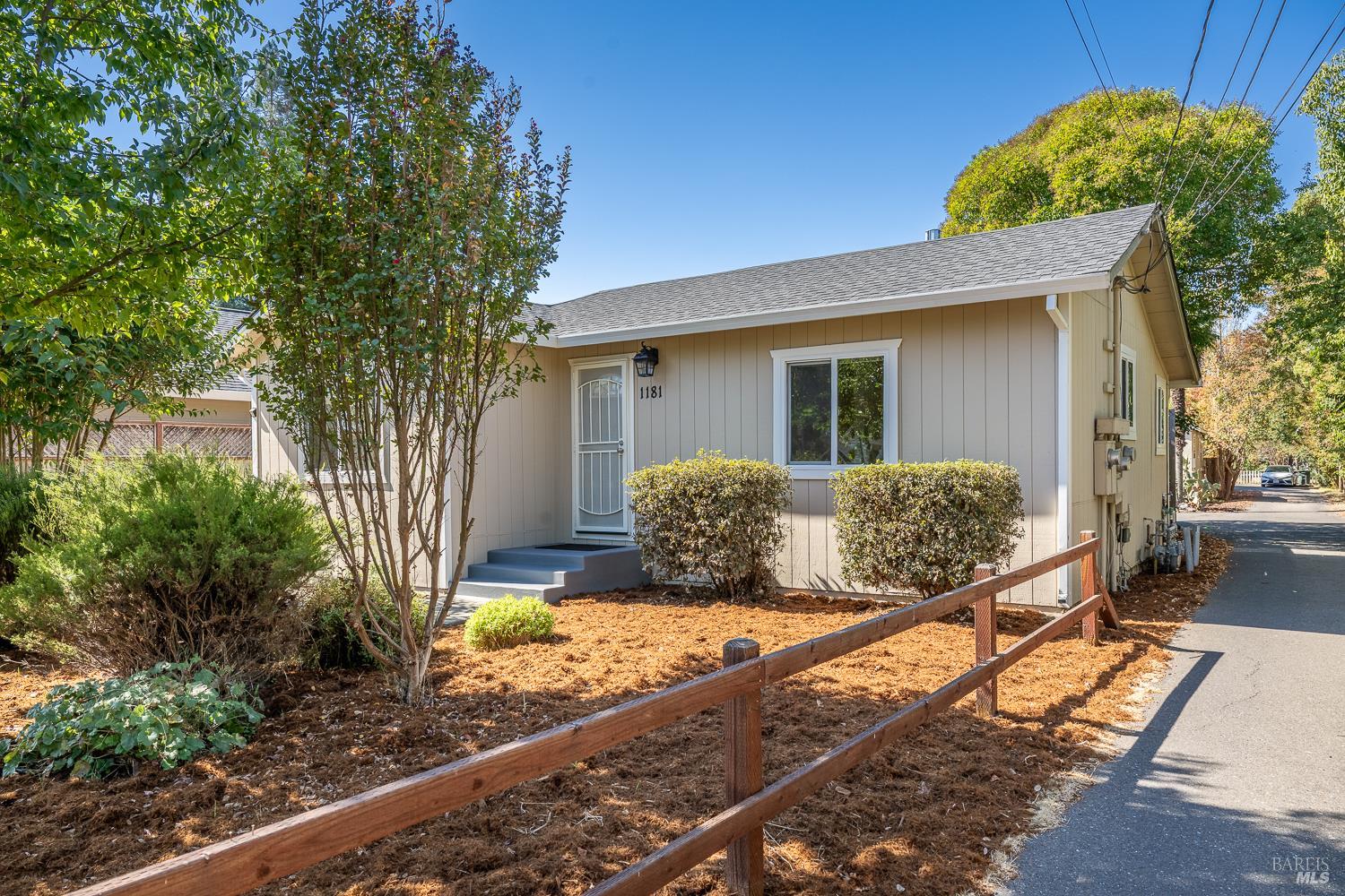 1181 Clover Drive Santa Rosa CA 95401