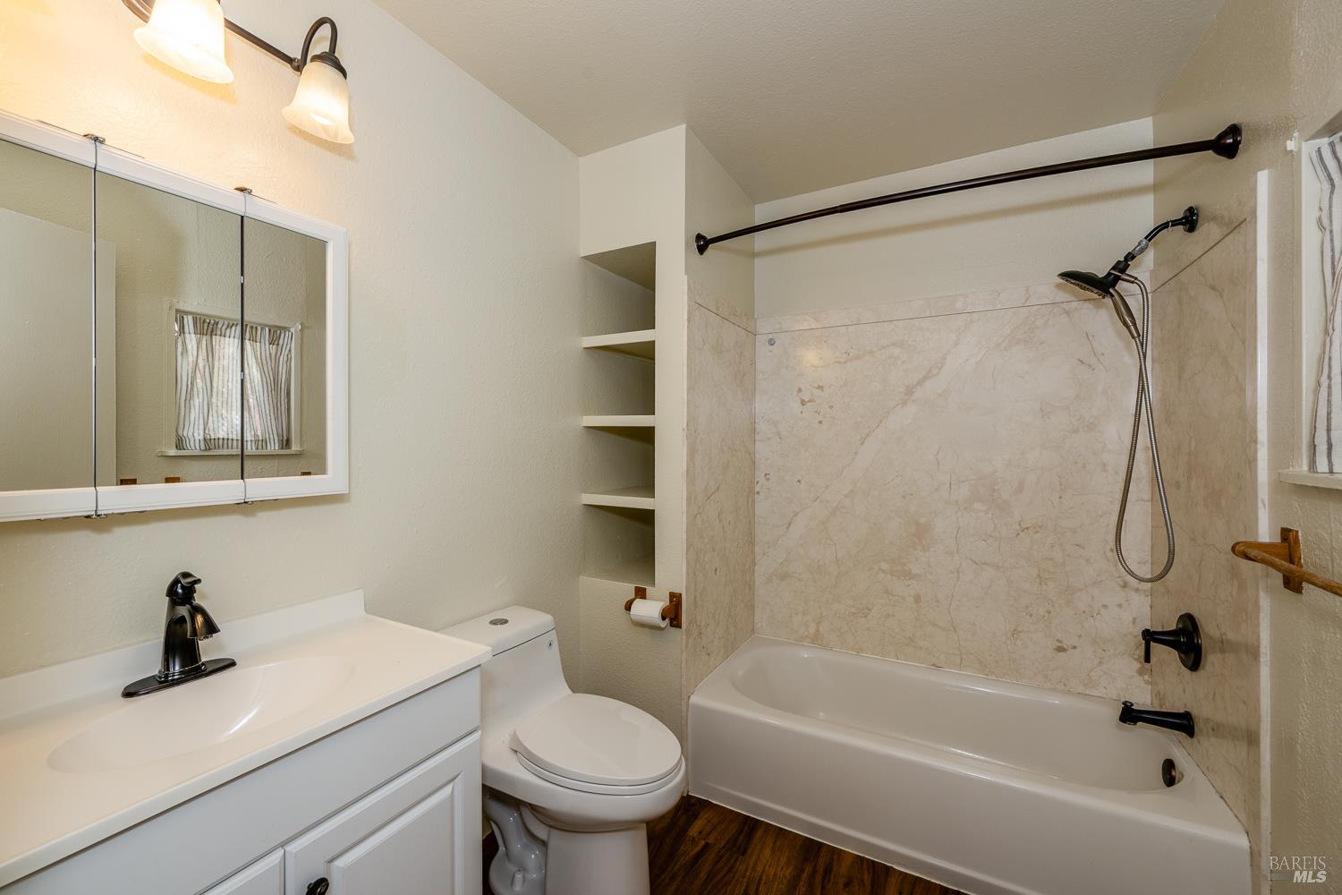 1181 Clover Drive Santa Rosa CA 95401