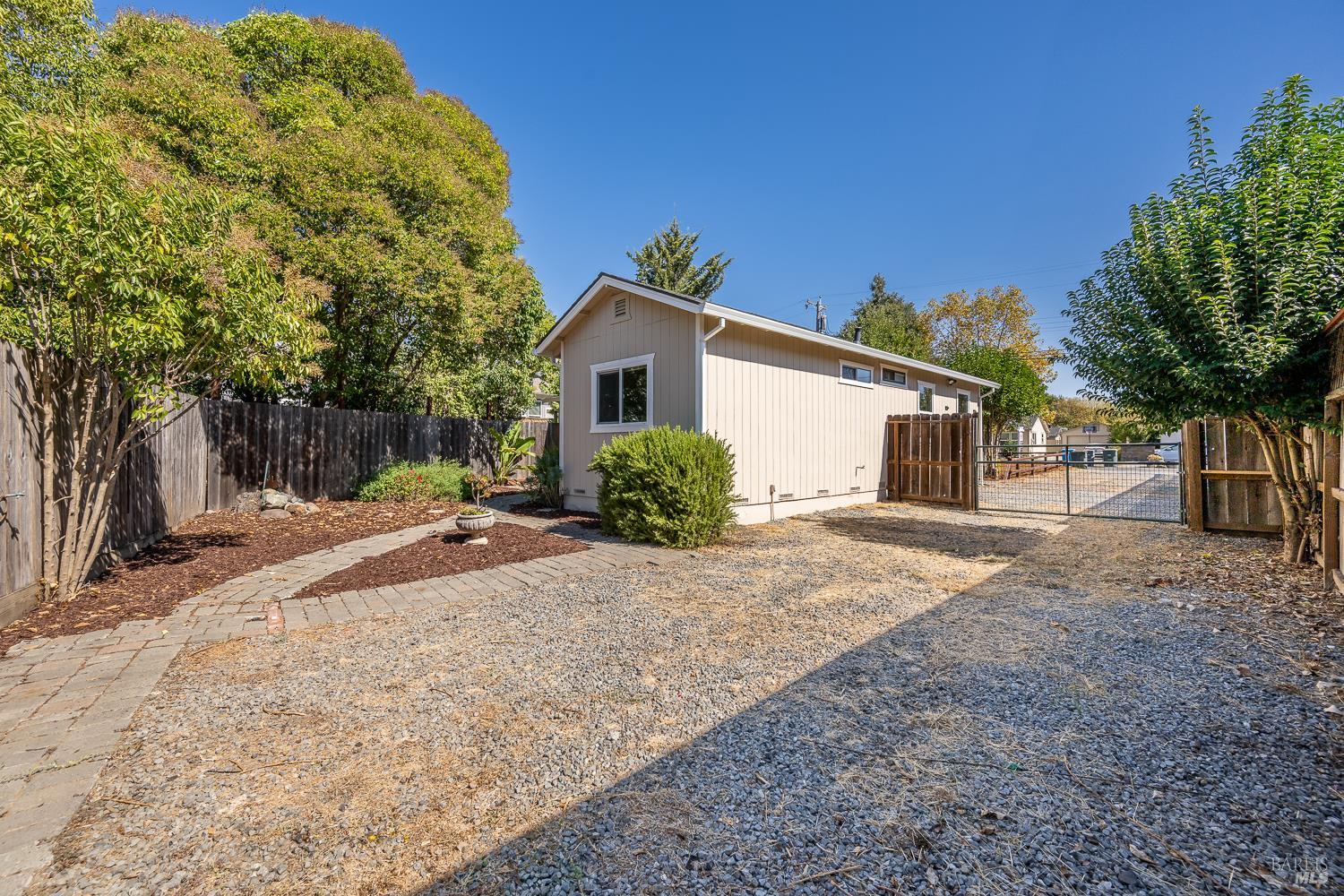 1181 Clover Drive Santa Rosa CA 95401