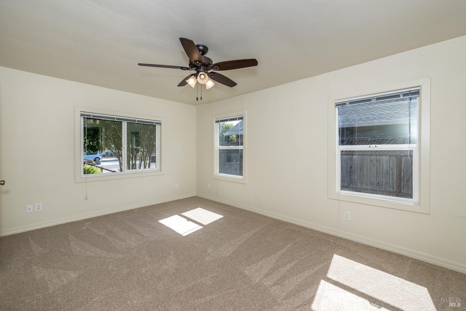 1181 Clover Drive Santa Rosa CA 95401