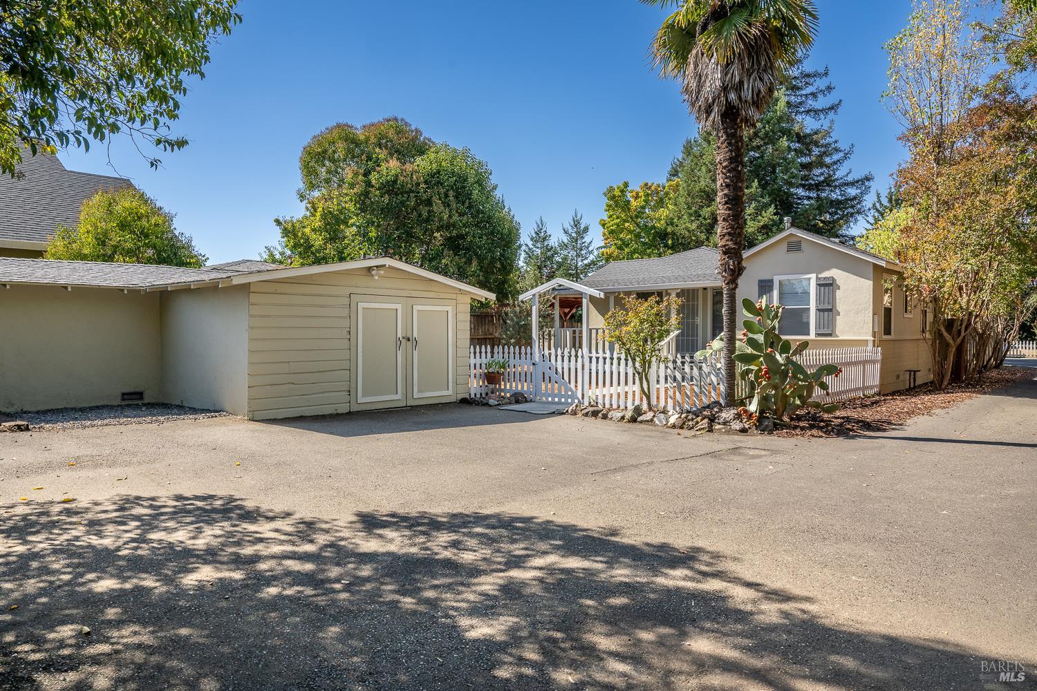 1181 Clover Drive Santa Rosa CA 95401