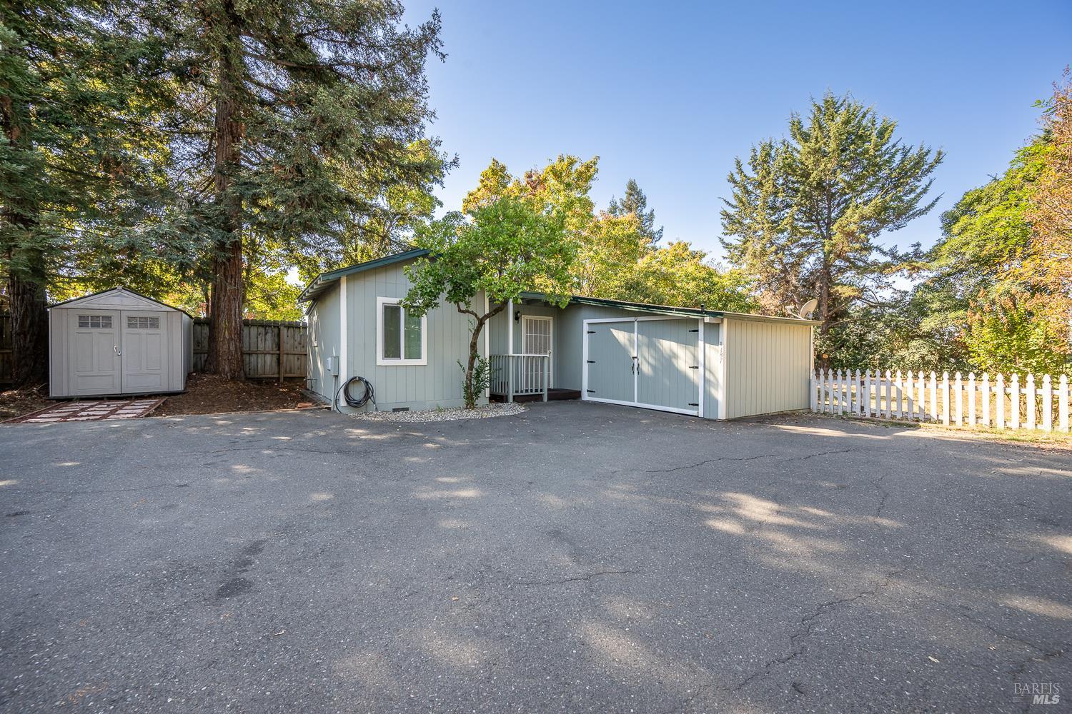 1181 Clover Drive Santa Rosa CA 95401