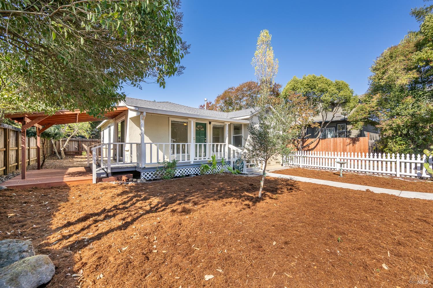 1181 Clover Drive Santa Rosa CA 95401