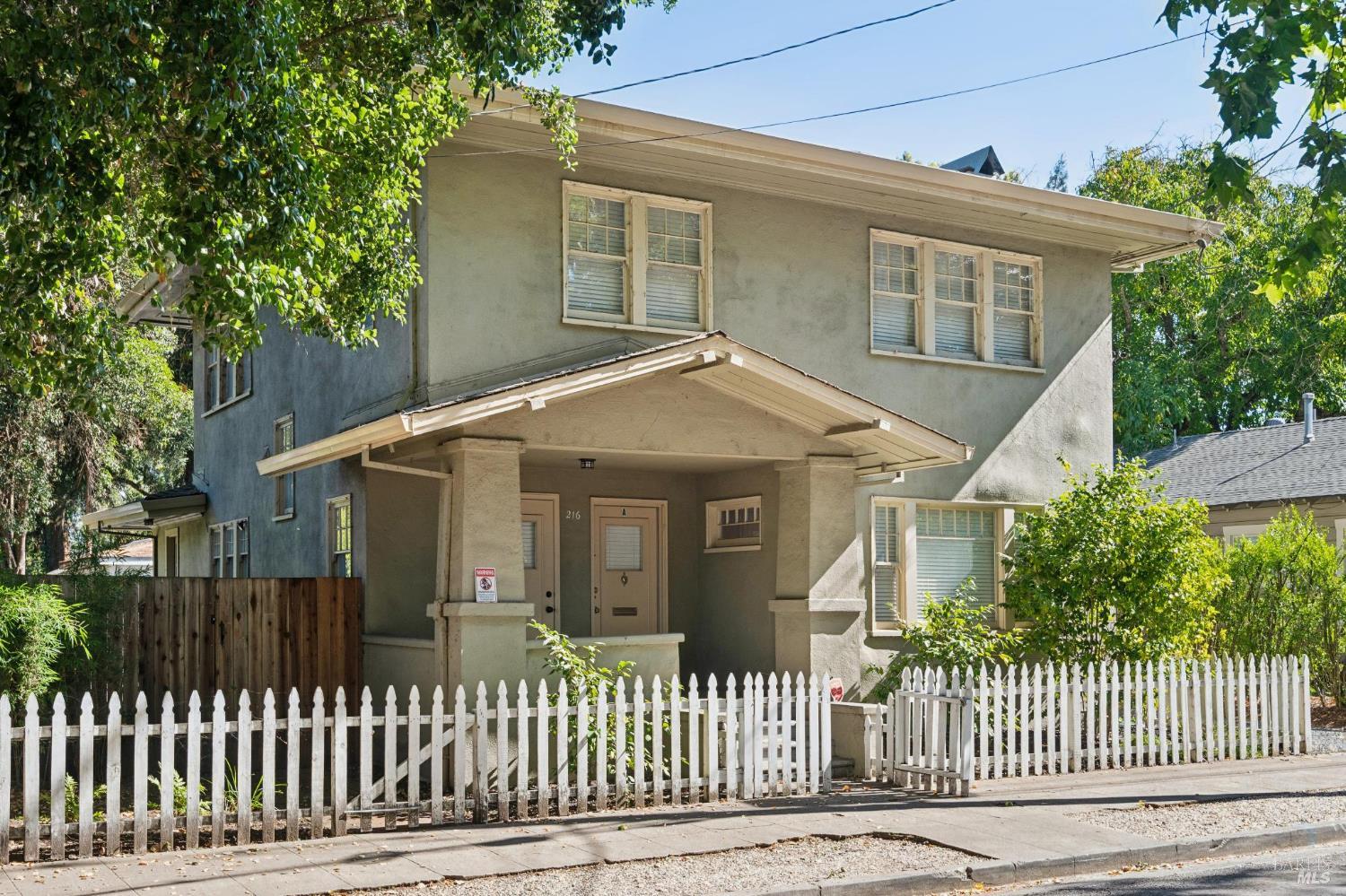 216 Hazel Street Santa Rosa CA 95401