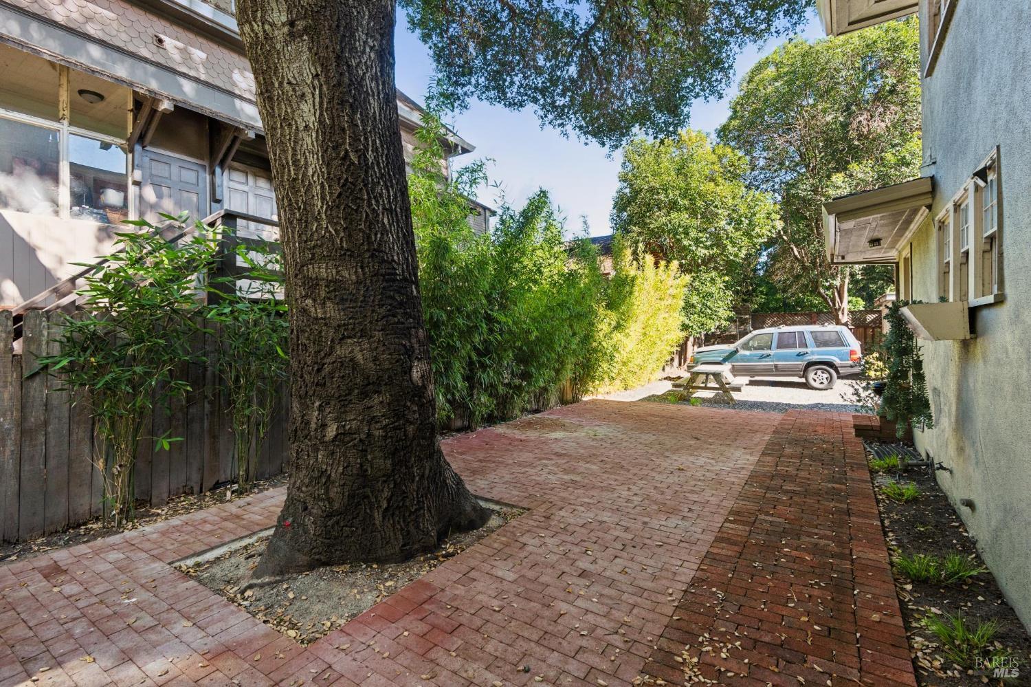 216 Hazel Street Santa Rosa CA 95401
