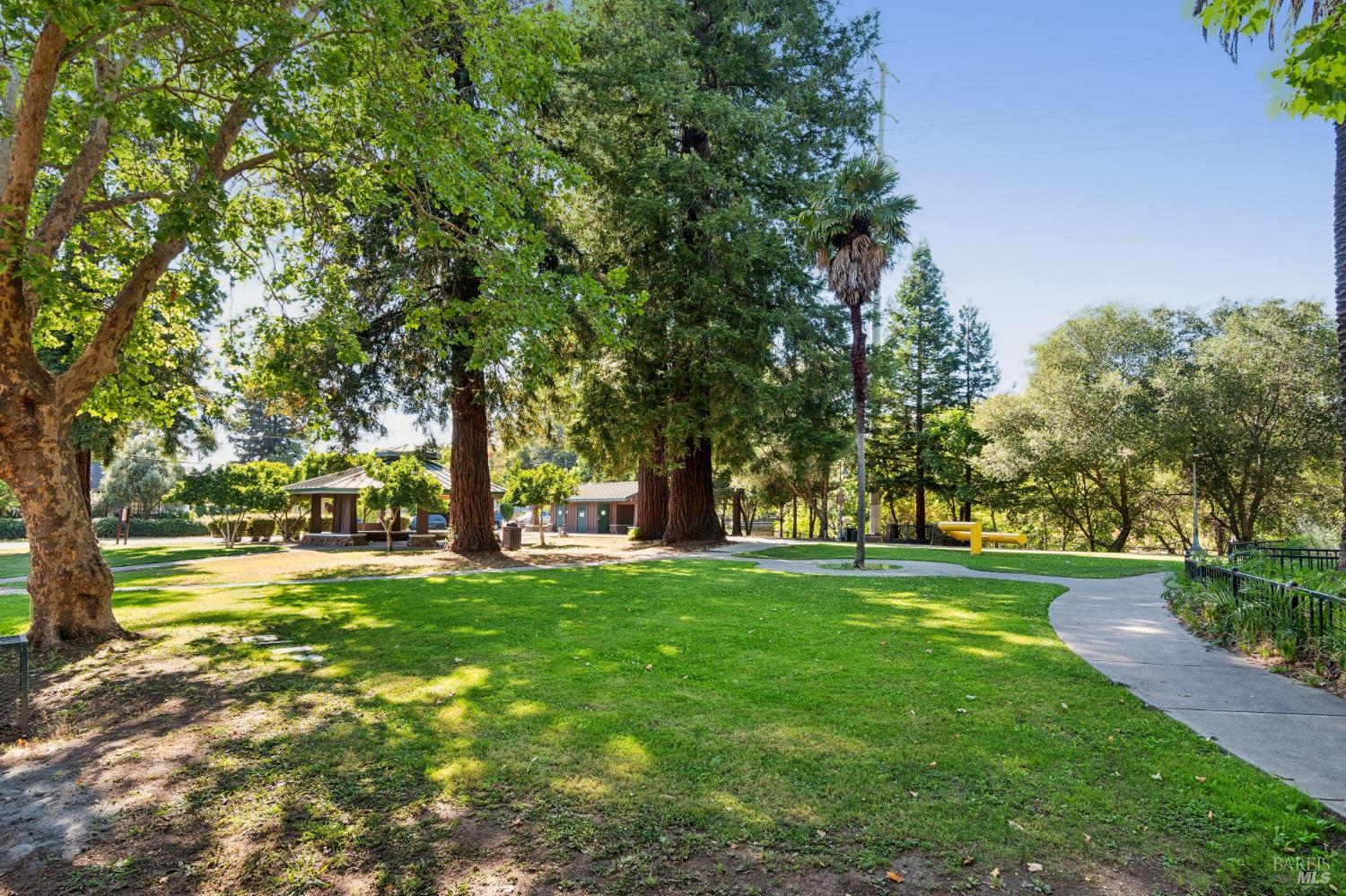216 Hazel Street Santa Rosa CA 95401
