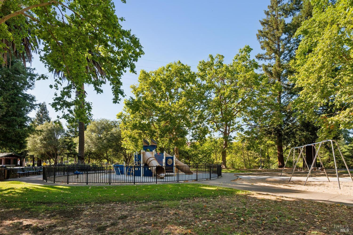 216 Hazel Street Santa Rosa CA 95401