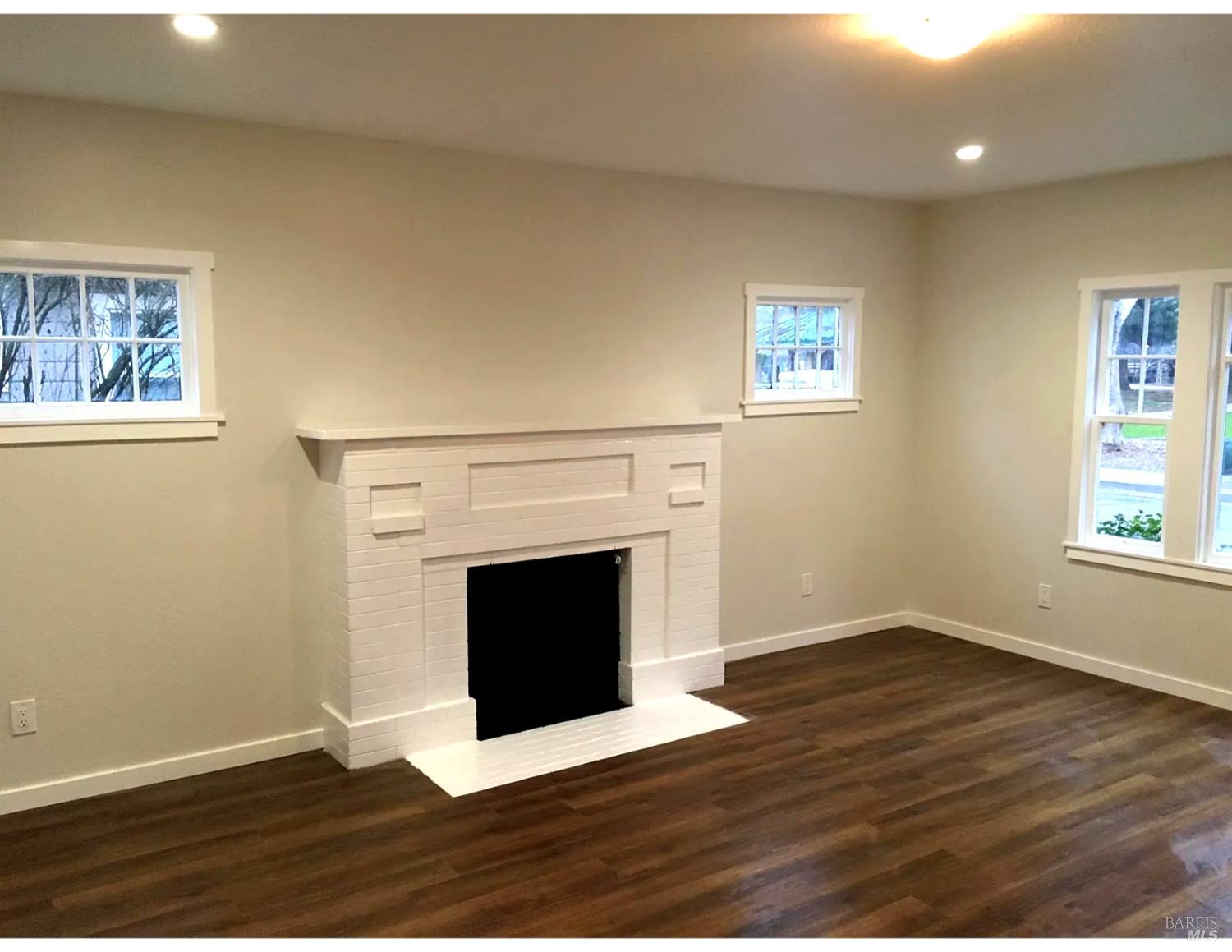 216 Hazel Street Santa Rosa CA 95401