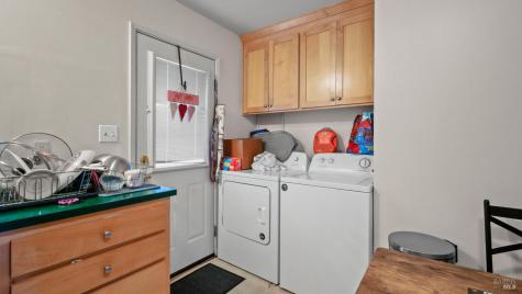 619-621 Kentucky Street Petaluma CA 94952