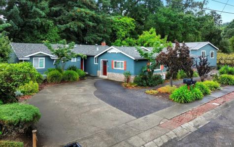 615 Antonio Street Cloverdale CA 95425