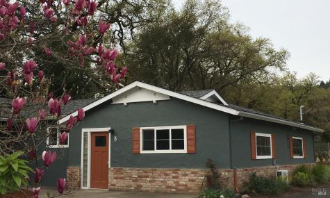 615 Antonio Street Cloverdale CA 95425