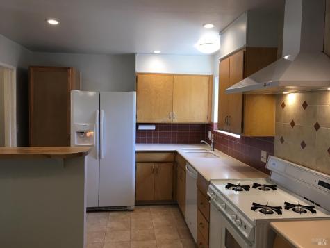 615 Antonio Street Cloverdale CA 95425
