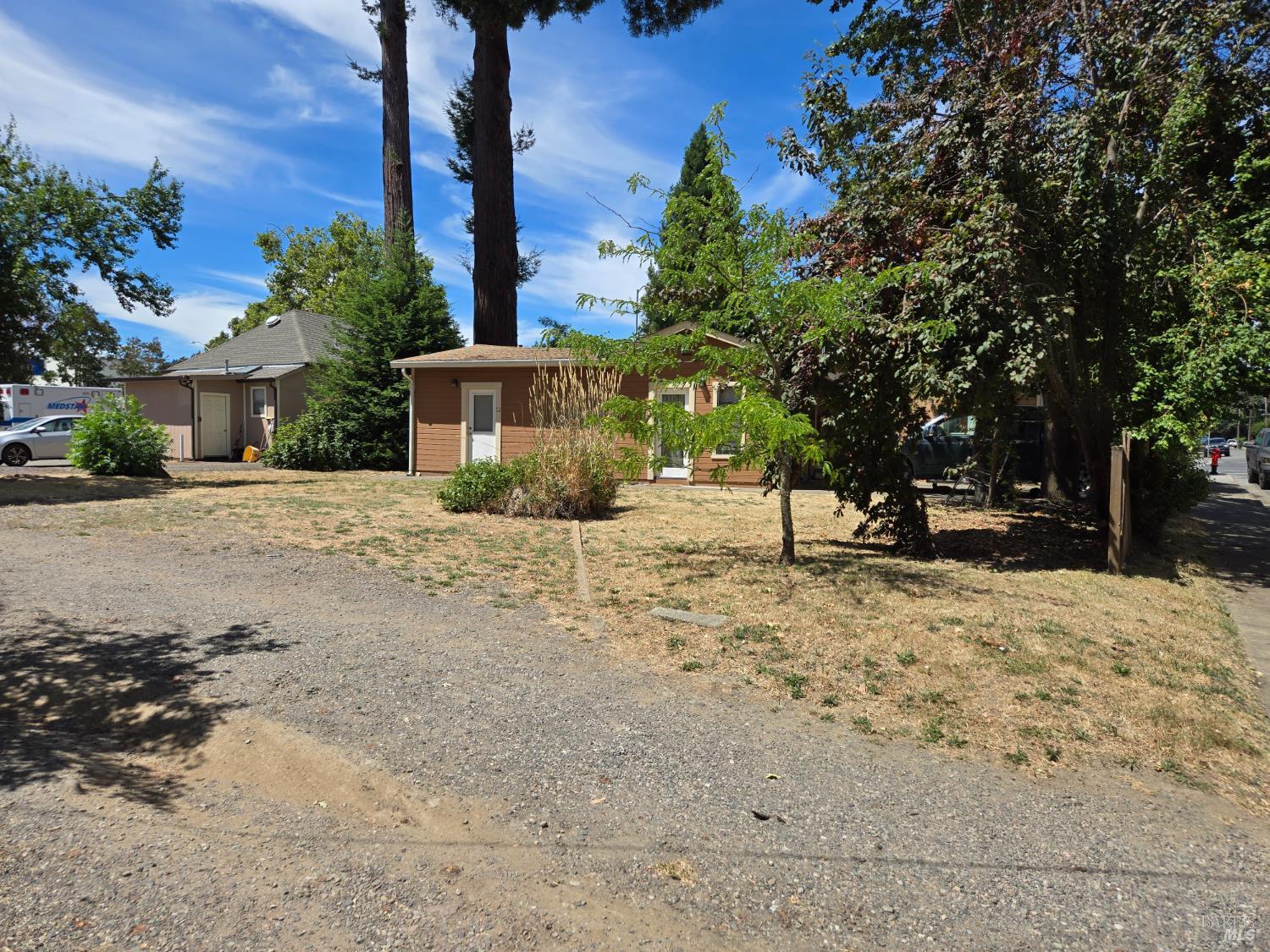713 S Main Street Willits CA 95490