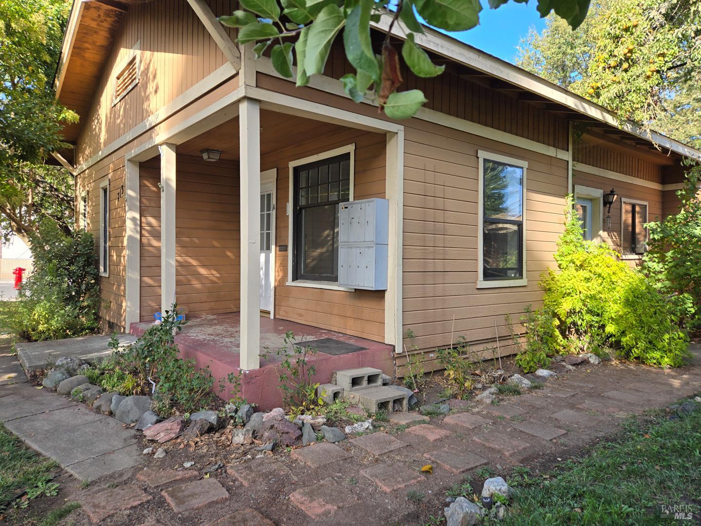 713 S Main Street Willits CA 95490