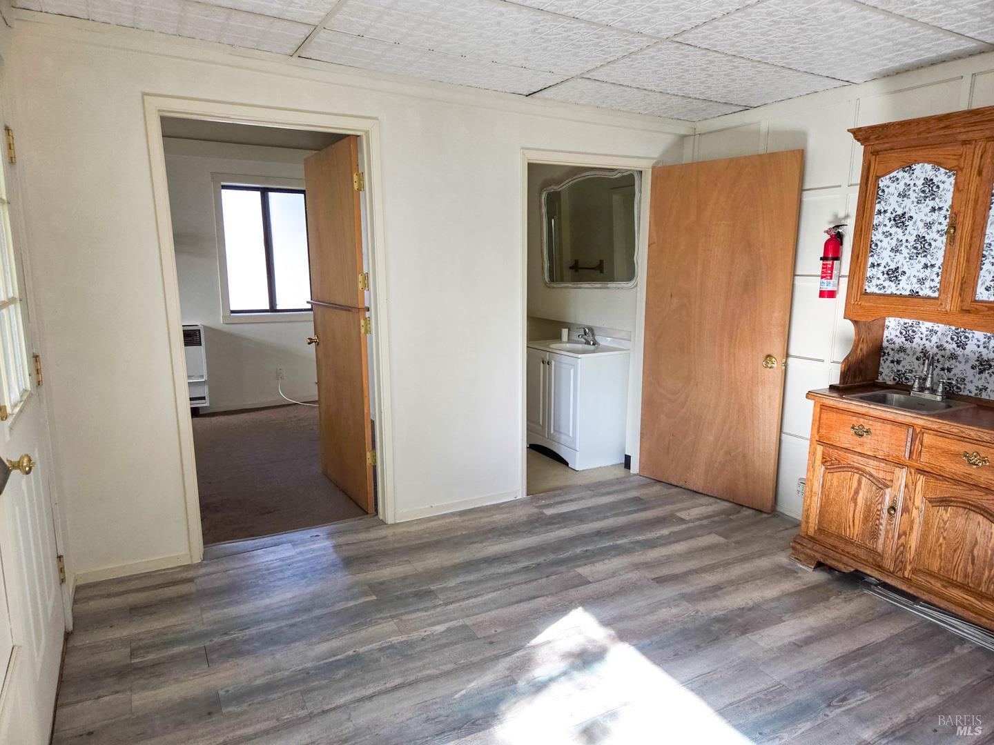 713 S Main Street Willits CA 95490