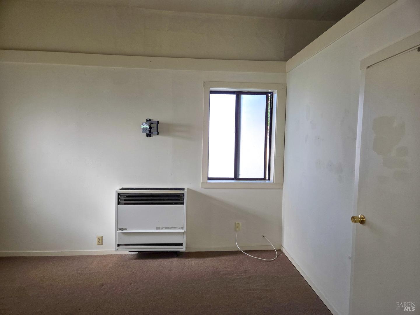 713 S Main Street Willits CA 95490