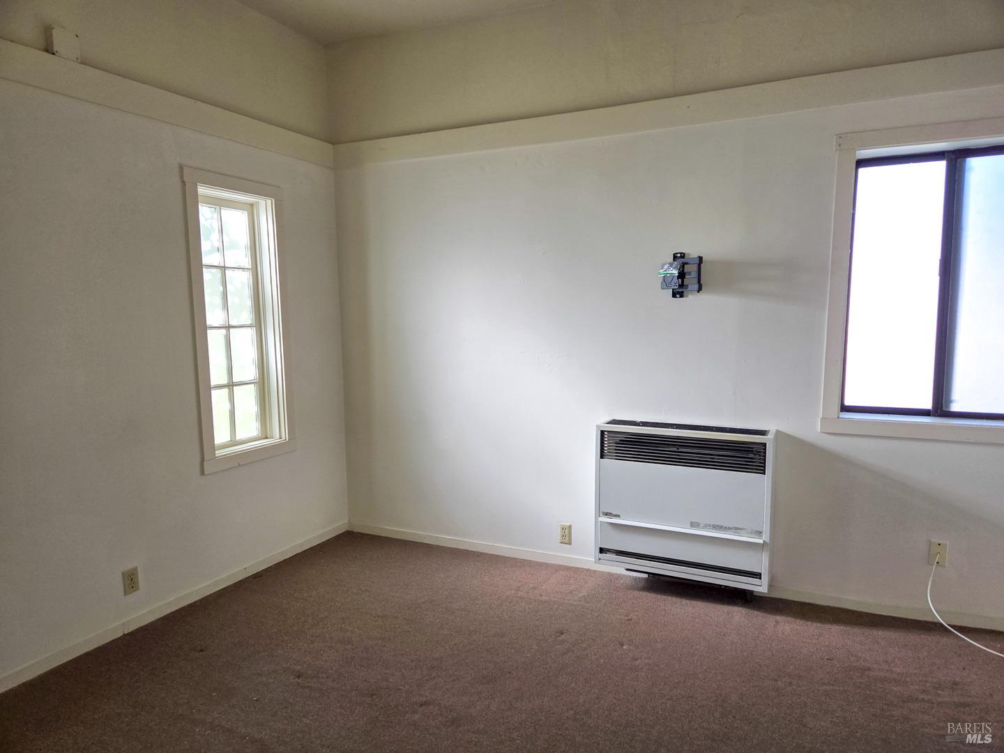 713 S Main Street Willits CA 95490