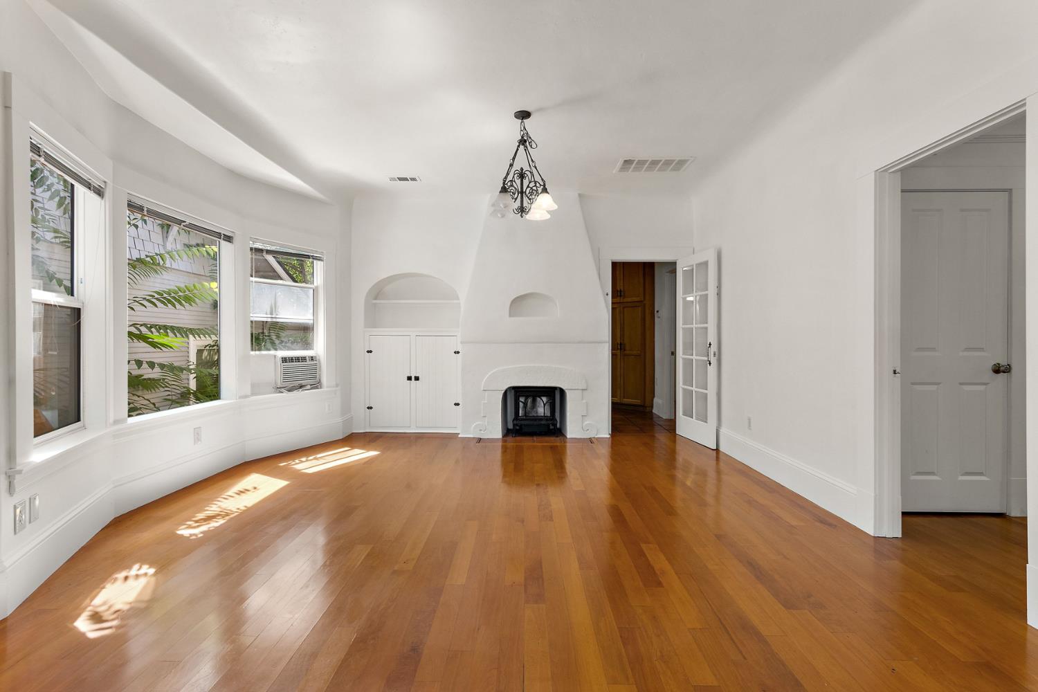 4010 2nd Avenue Sacramento CA 95817
