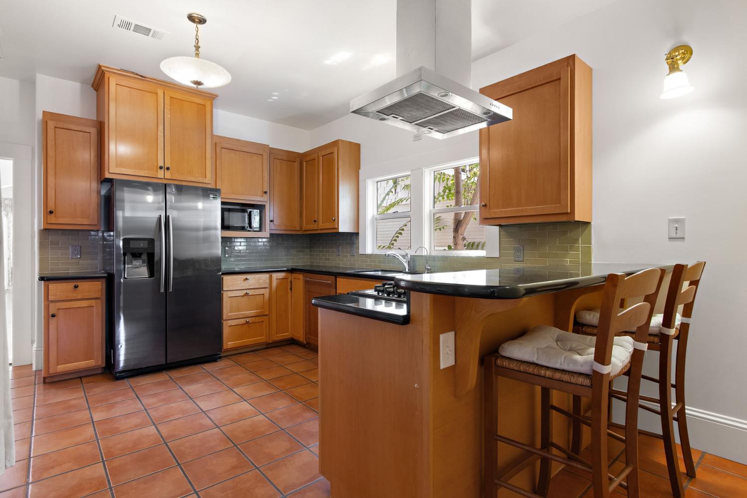 4010 2nd Avenue Sacramento CA 95817