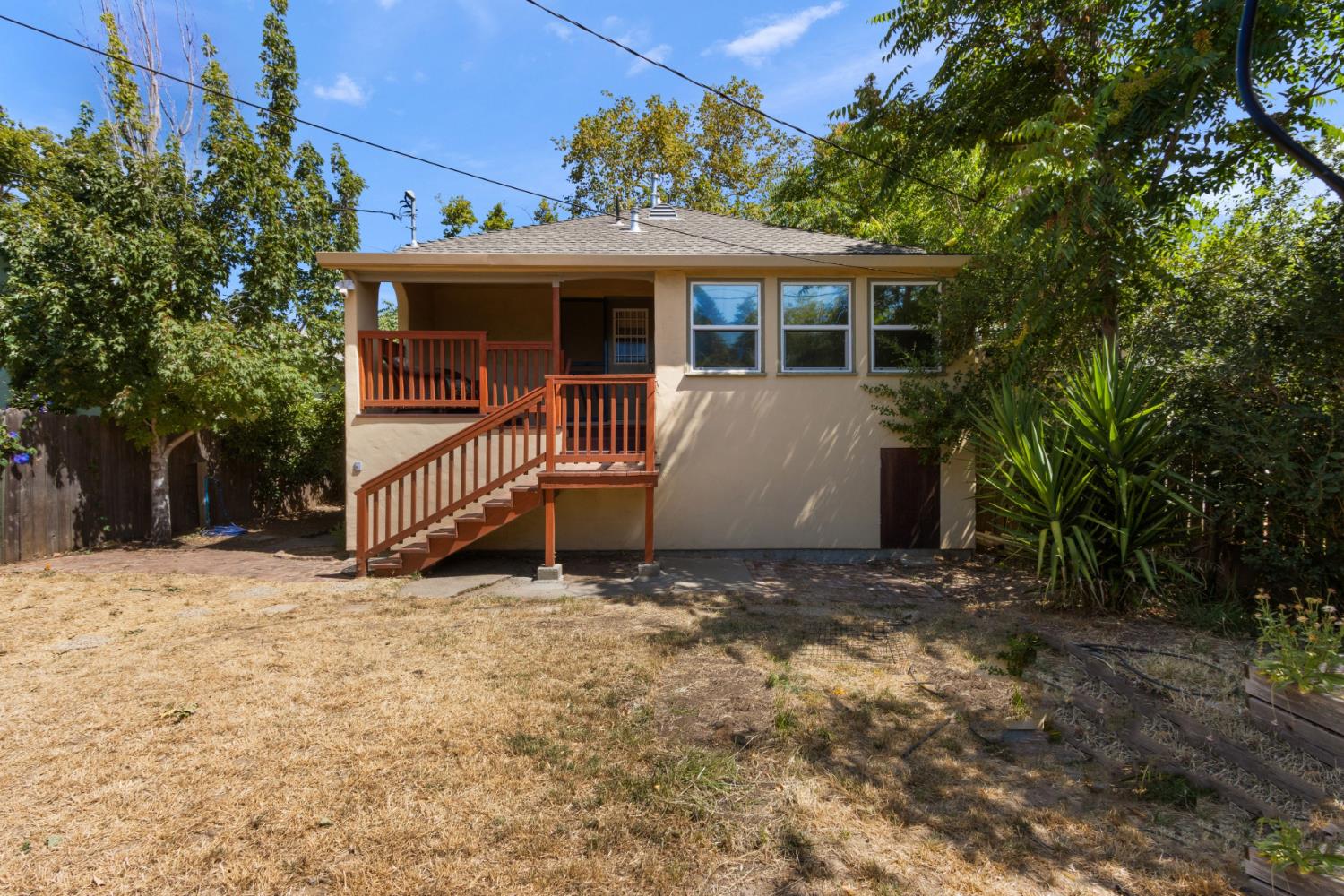 4010 2nd Avenue Sacramento CA 95817