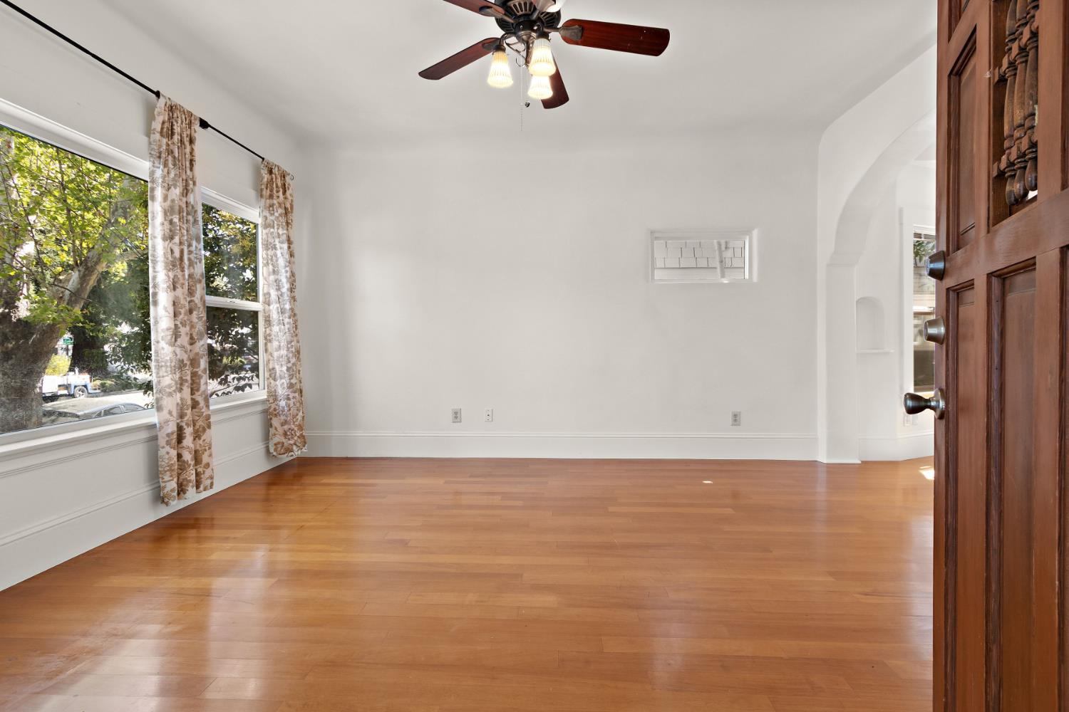 4010 2nd Avenue Sacramento CA 95817