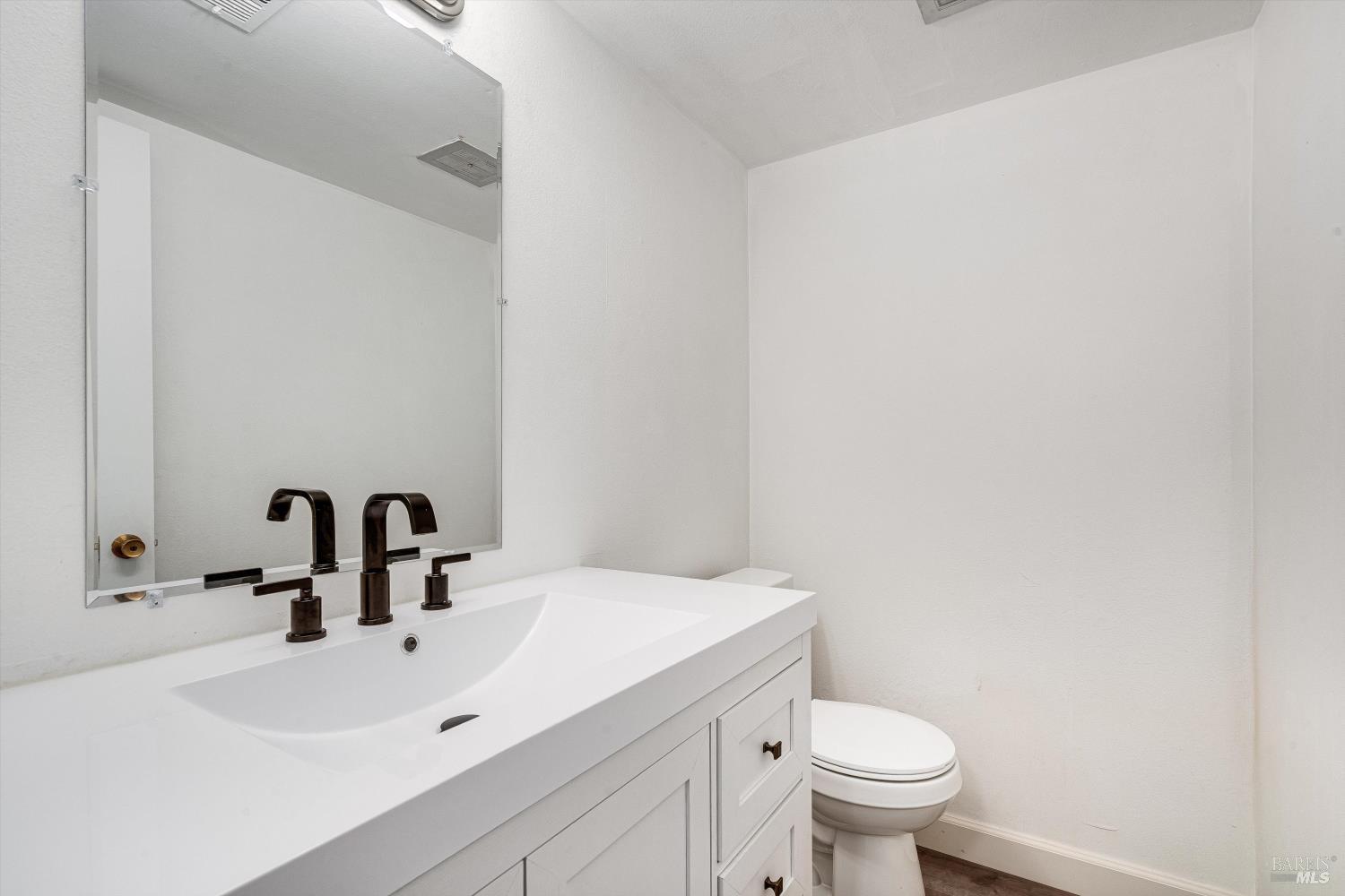 220-226 Arlen Drive Rohnert Park CA 94928