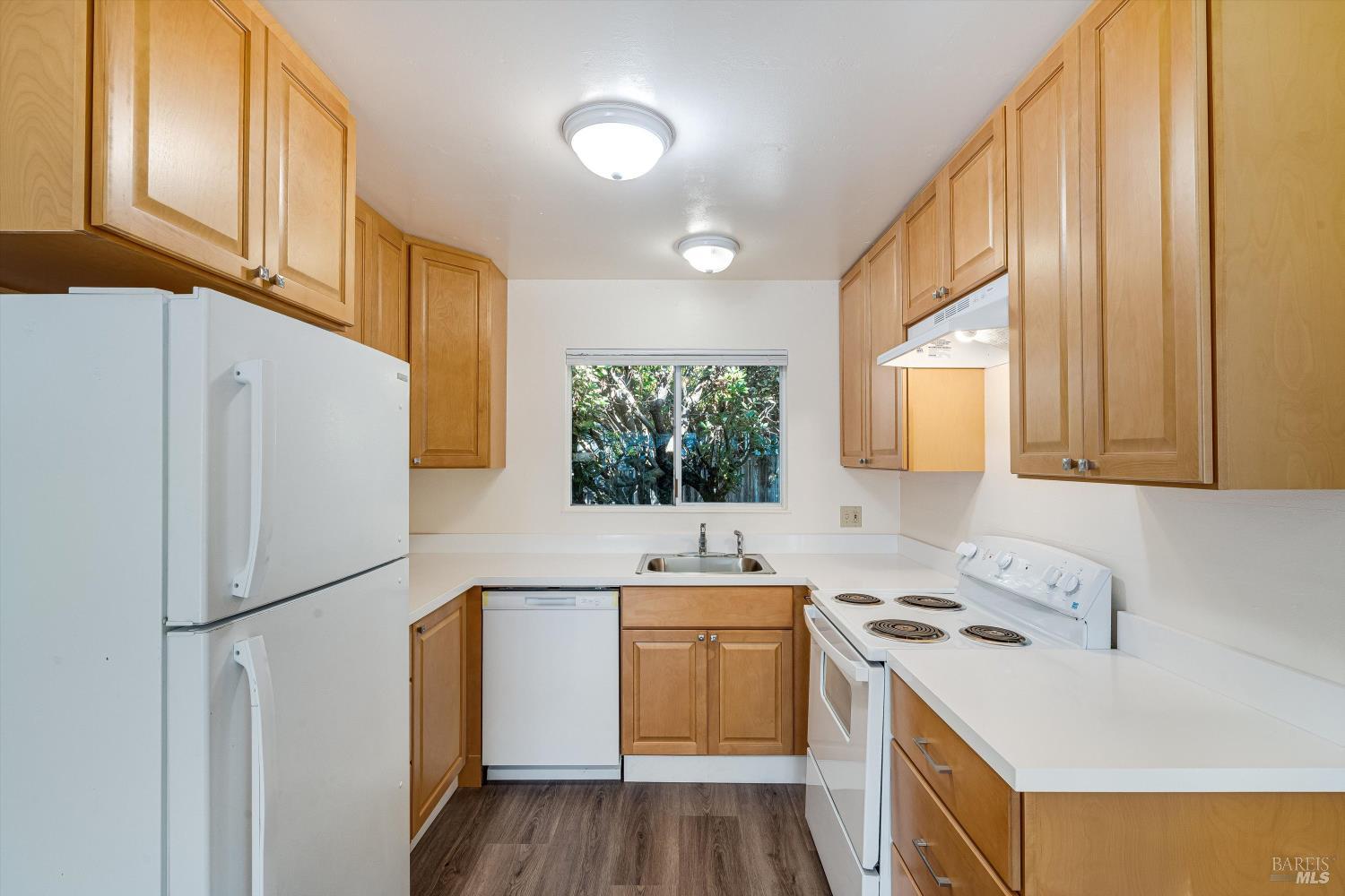 220-226 Arlen Drive Rohnert Park CA 94928