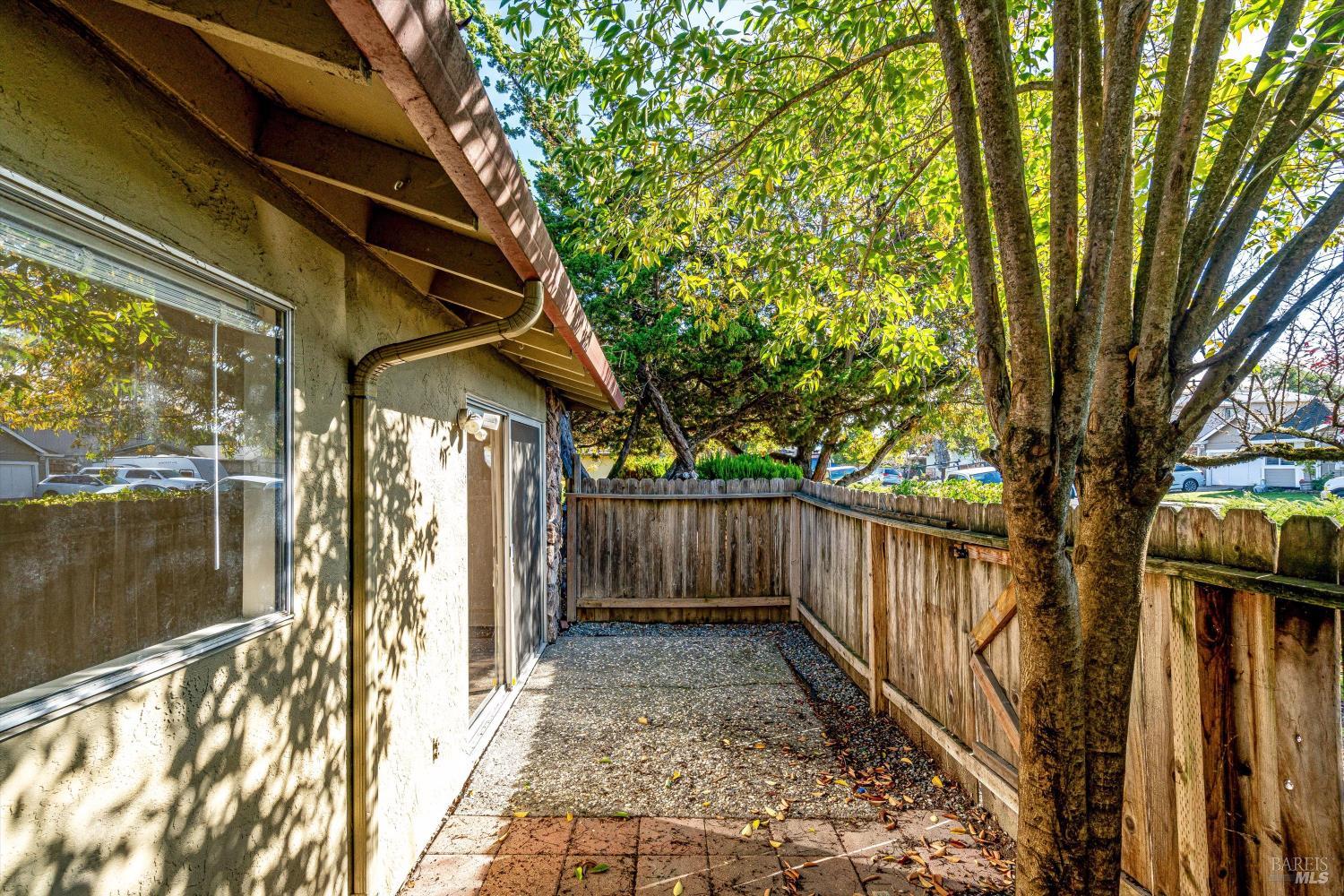220-226 Arlen Drive Rohnert Park CA 94928