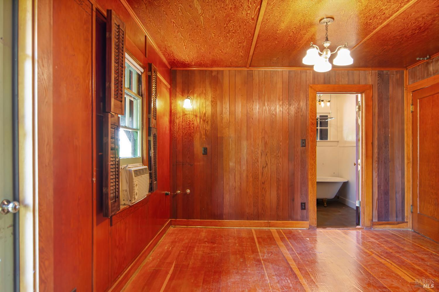 18935 5th Street W Sonoma CA 95476
