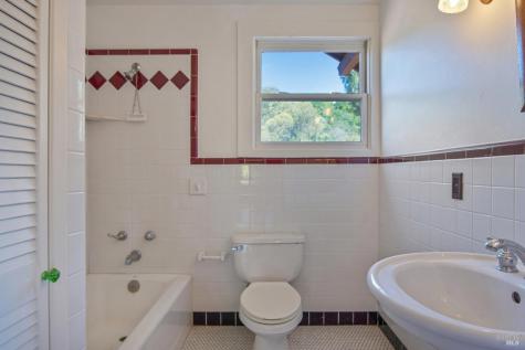 18935 5th Street W Sonoma CA 95476