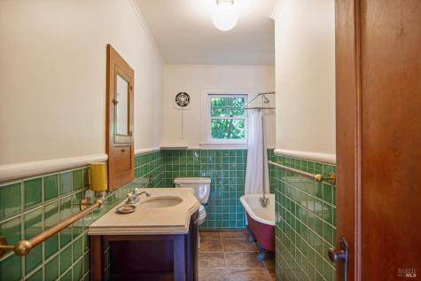18935 5th Street W Sonoma CA 95476