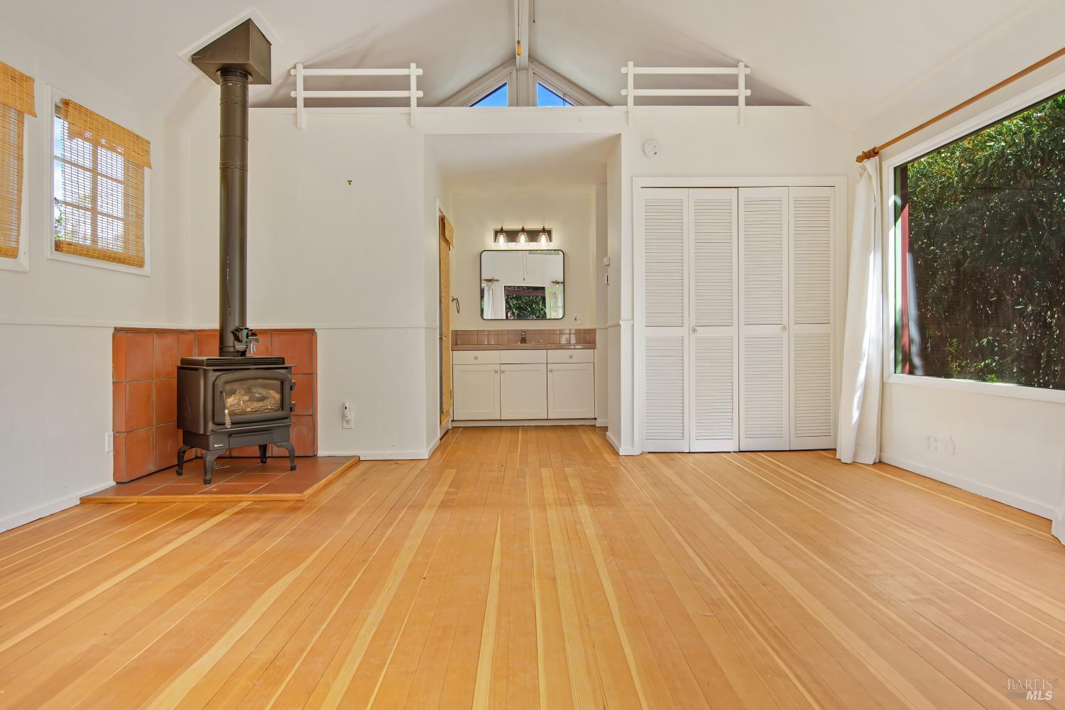 18935 5th Street W Sonoma CA 95476