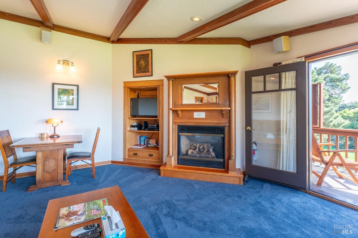 44920 Little Lake Road Mendocino CA 95460