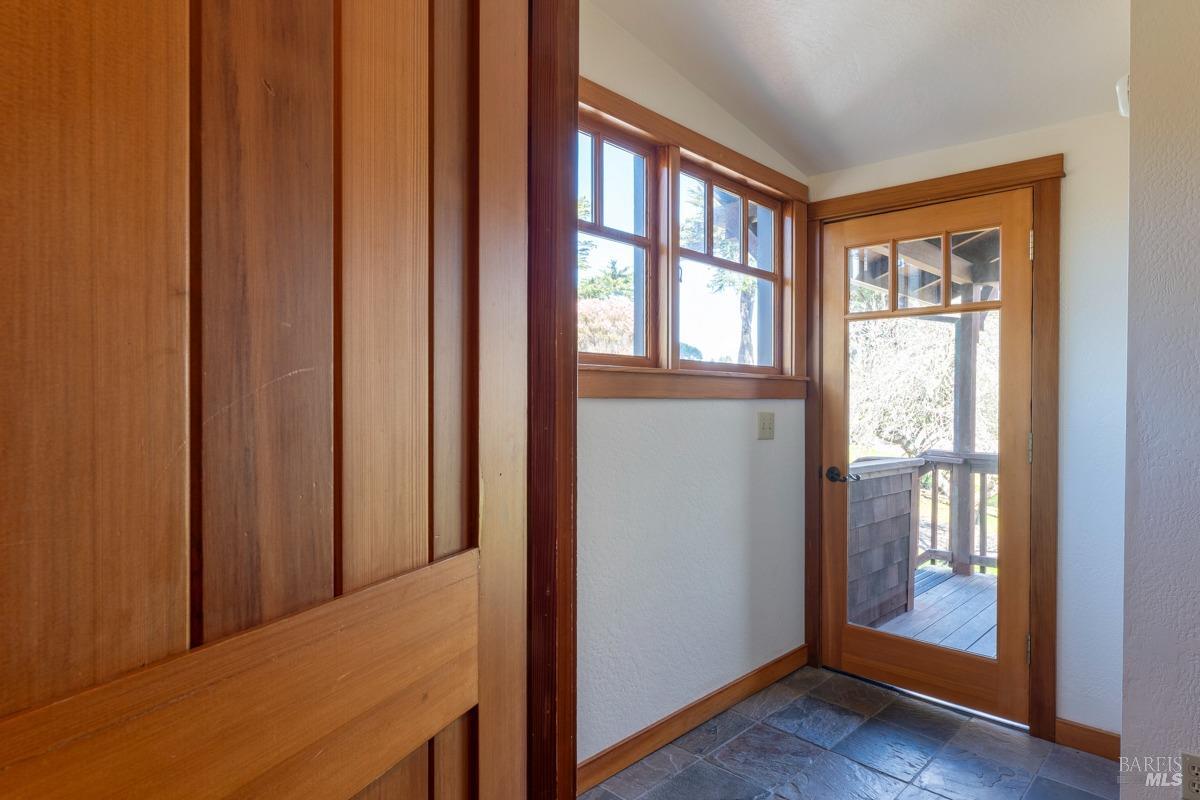 44920 Little Lake Road Mendocino CA 95460
