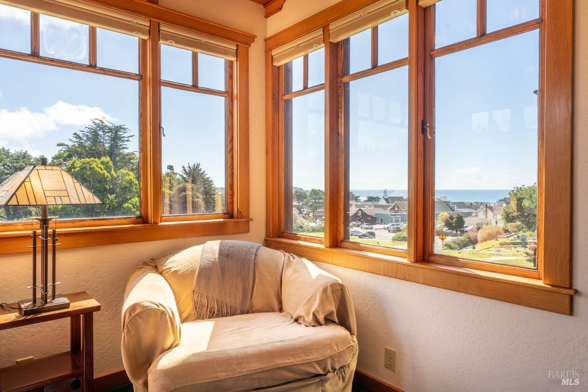 44920 Little Lake Road Mendocino CA 95460