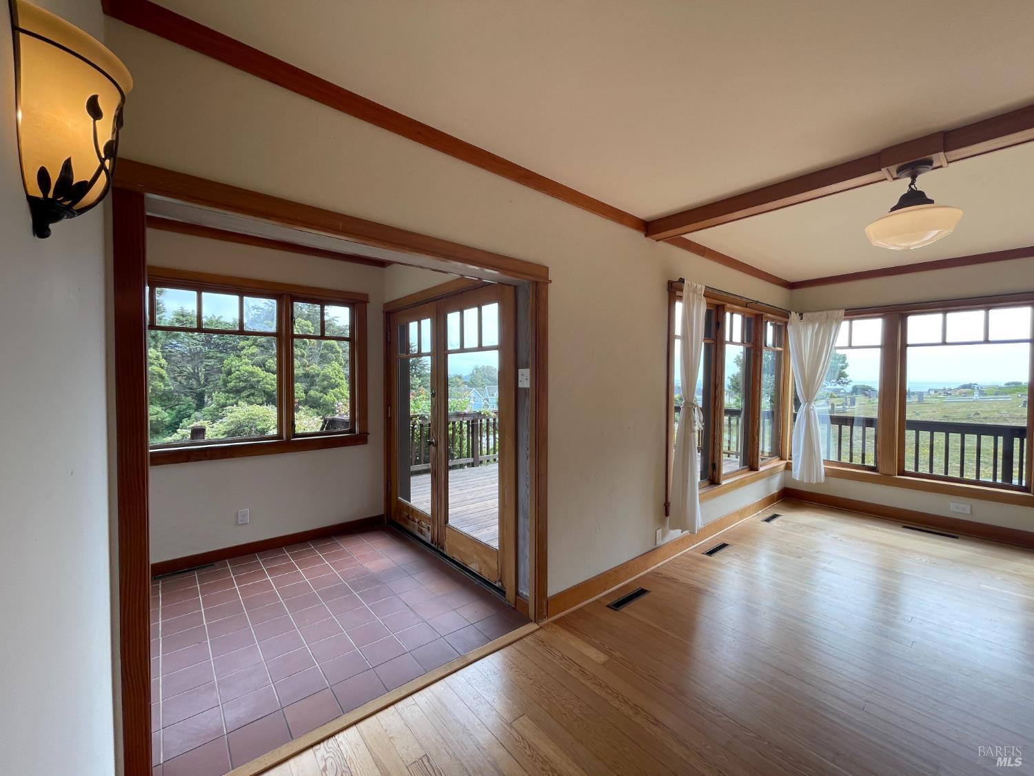 44920 Little Lake Road Mendocino CA 95460