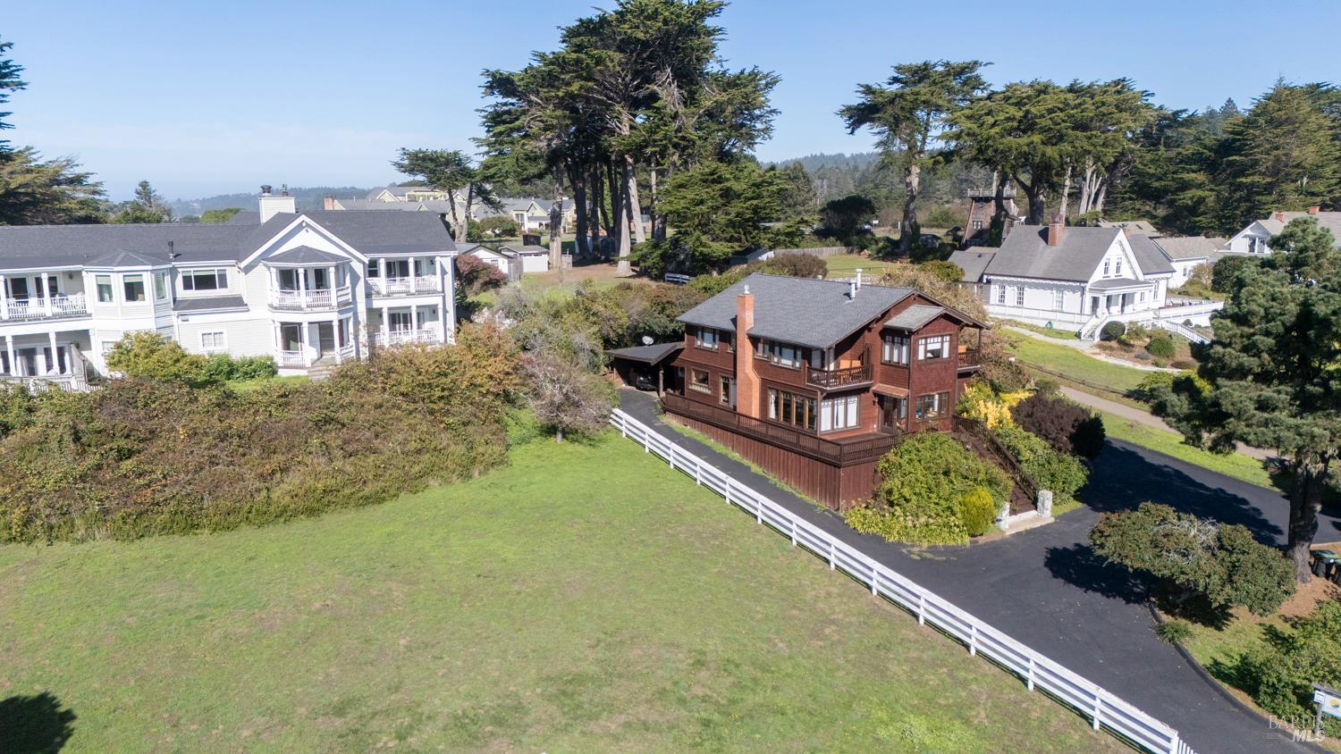 44920 Little Lake Road Mendocino CA 95460