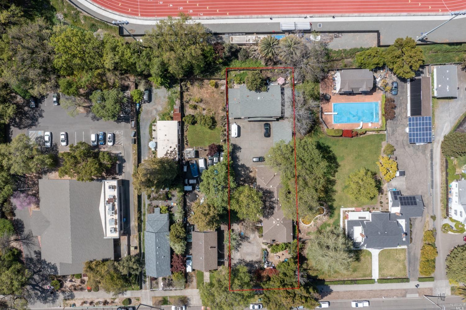 415 N Cloverdale Boulevard Cloverdale CA 95425