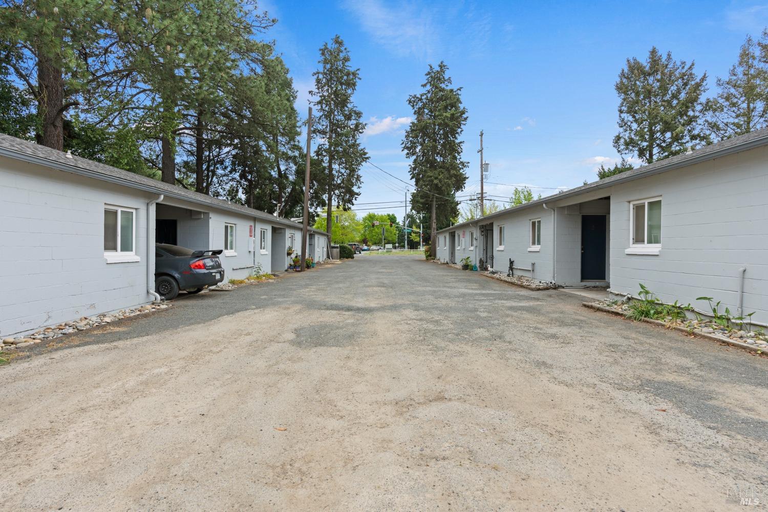 530-570 Talmage Road Ukiah CA 95482