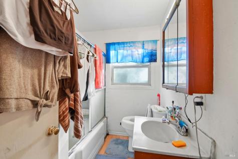 4350-4352 NE Montgomery Drive NE Santa Rosa CA 95405