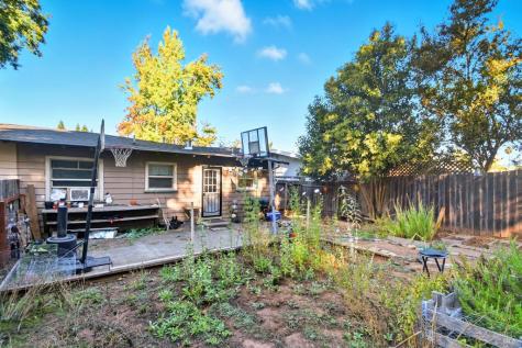 4350-4352 NE Montgomery Drive NE Santa Rosa CA 95405