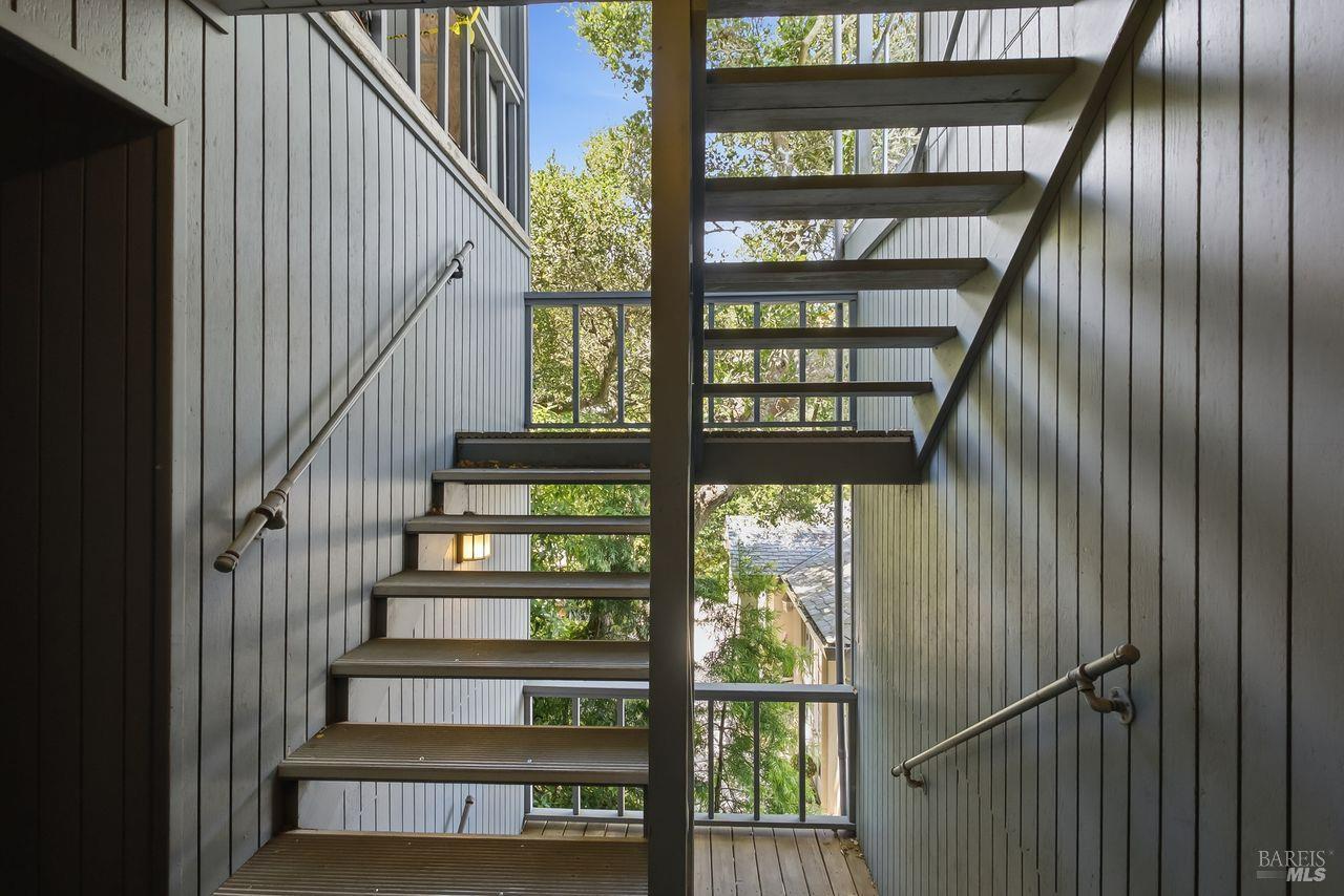 42 Edwards Avenue Sausalito CA 99465